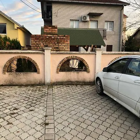 Altina M Apartmán *